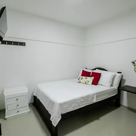 Hospedaje Rosa Blanca Cartagena Exterior photo